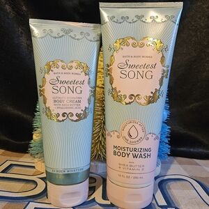 NWT Bath & Body Works Sweetest Song Body Care Duo - Blue and Pink